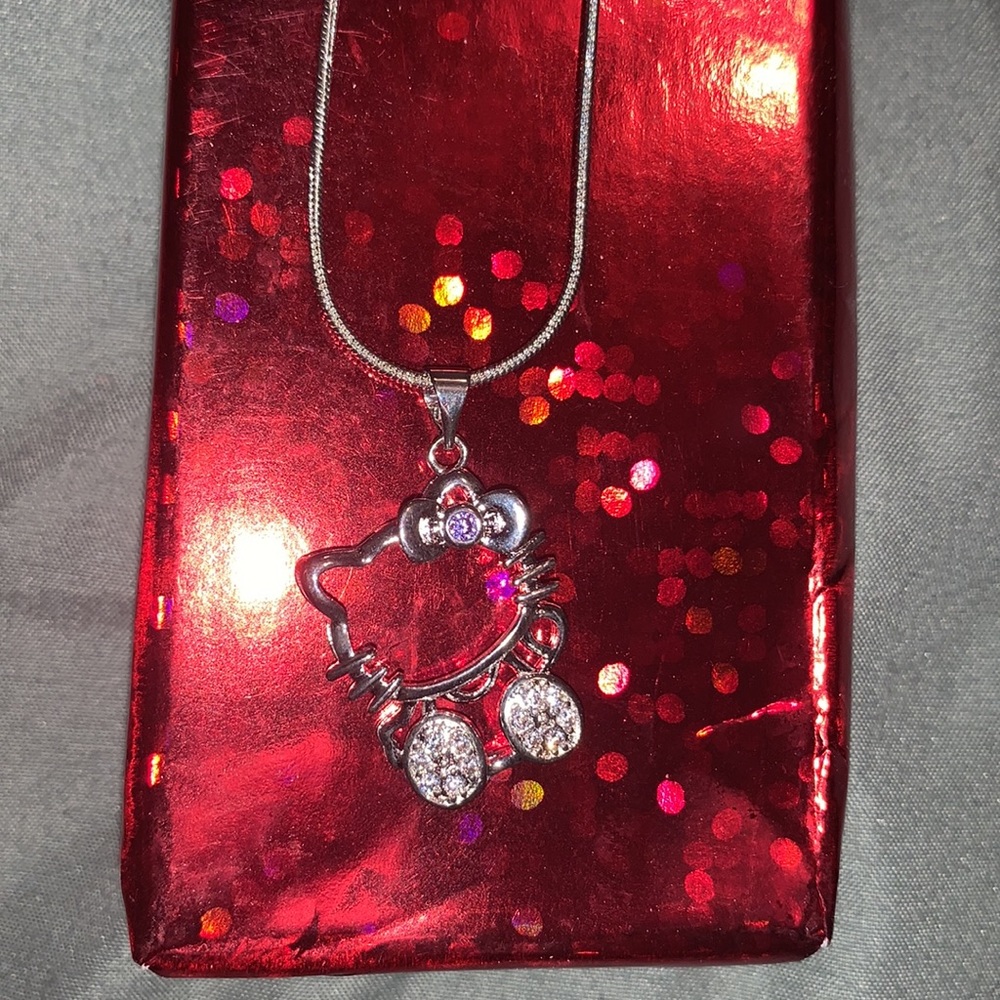 Silver Hello Kitty Necklace
